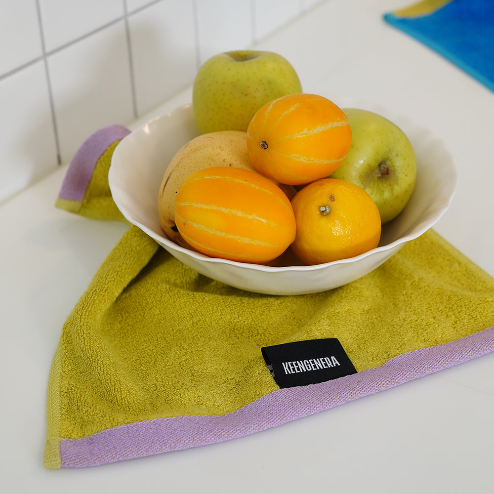 Keengenera Mini Towel - Glow