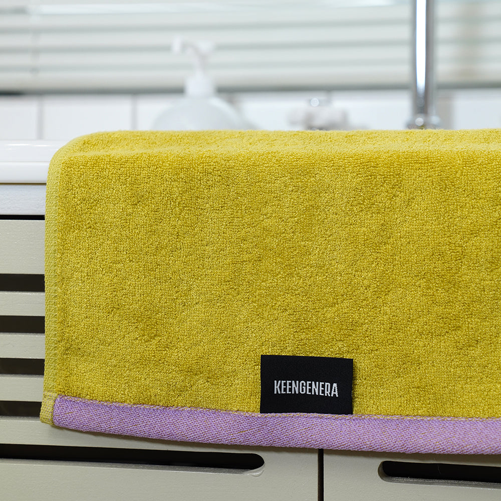 Keengenera Mini Towel - Glow