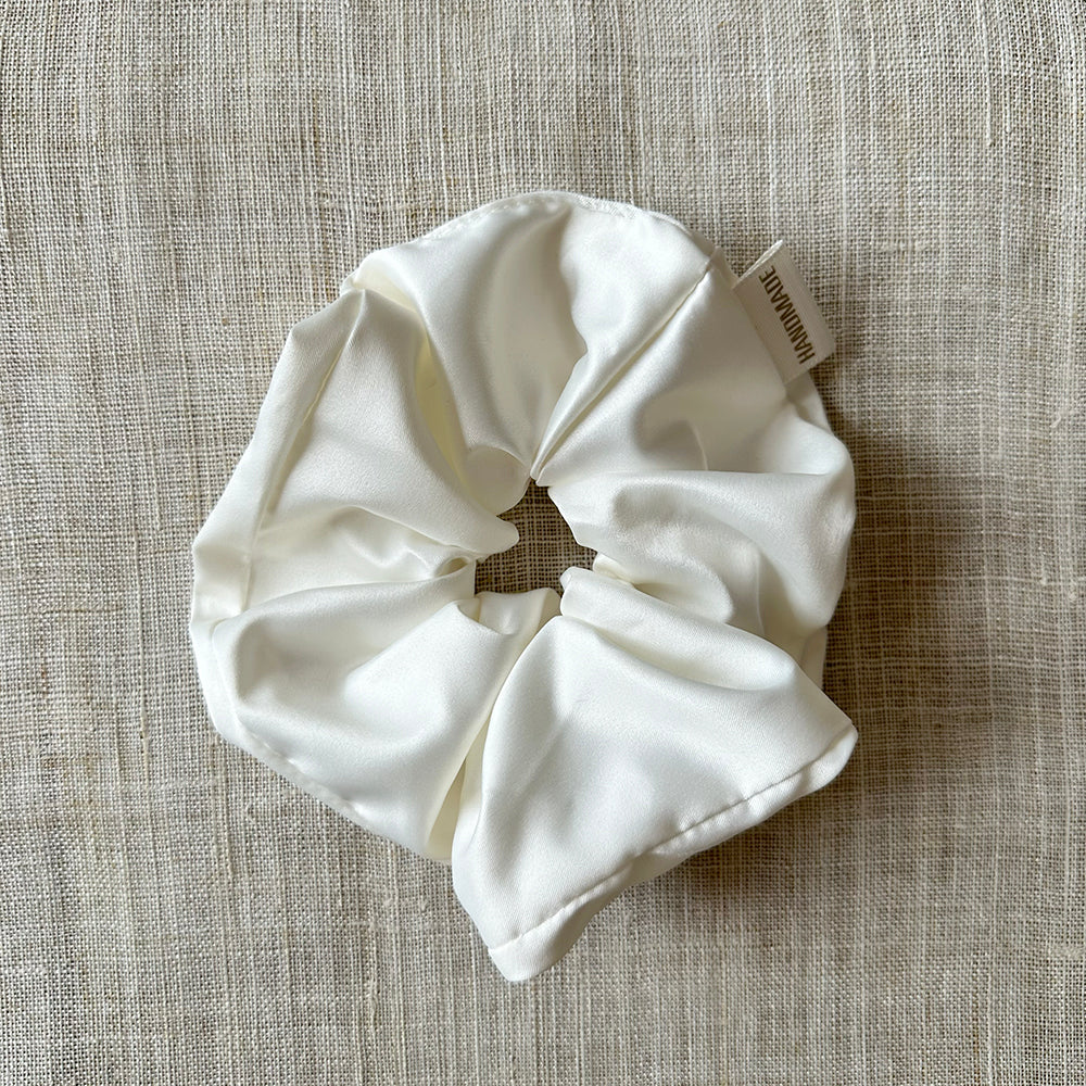 Hair scrunchy-Satin